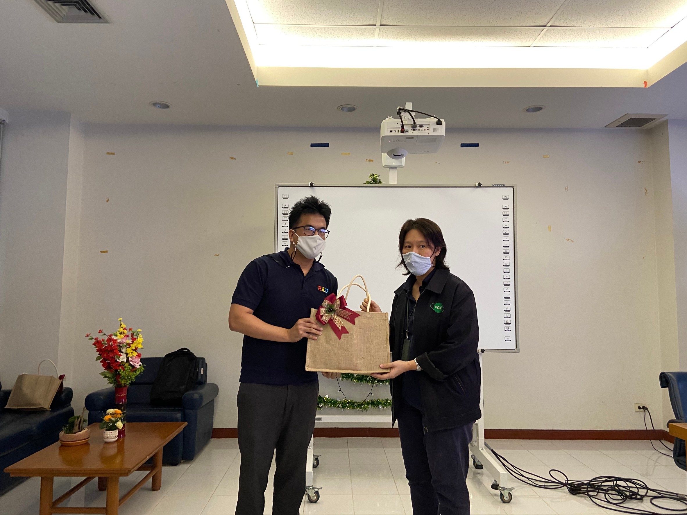 Rd shares + NY 23122020_210104_17