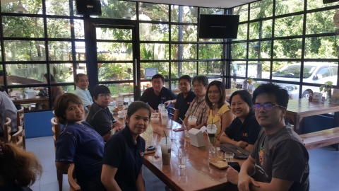 เลี้ยงเกษียณพี่ป้อม 200620 0019